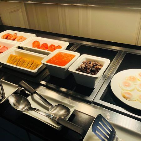 Yorkshire Gateway Hotel South Milford Buitenkant foto