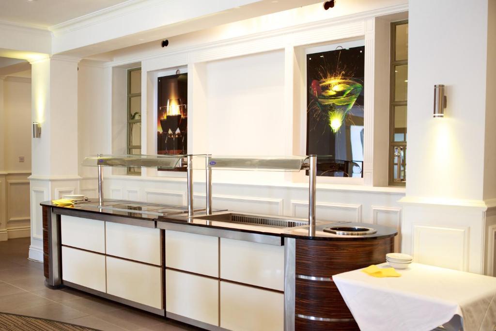 Yorkshire Gateway Hotel South Milford Buitenkant foto