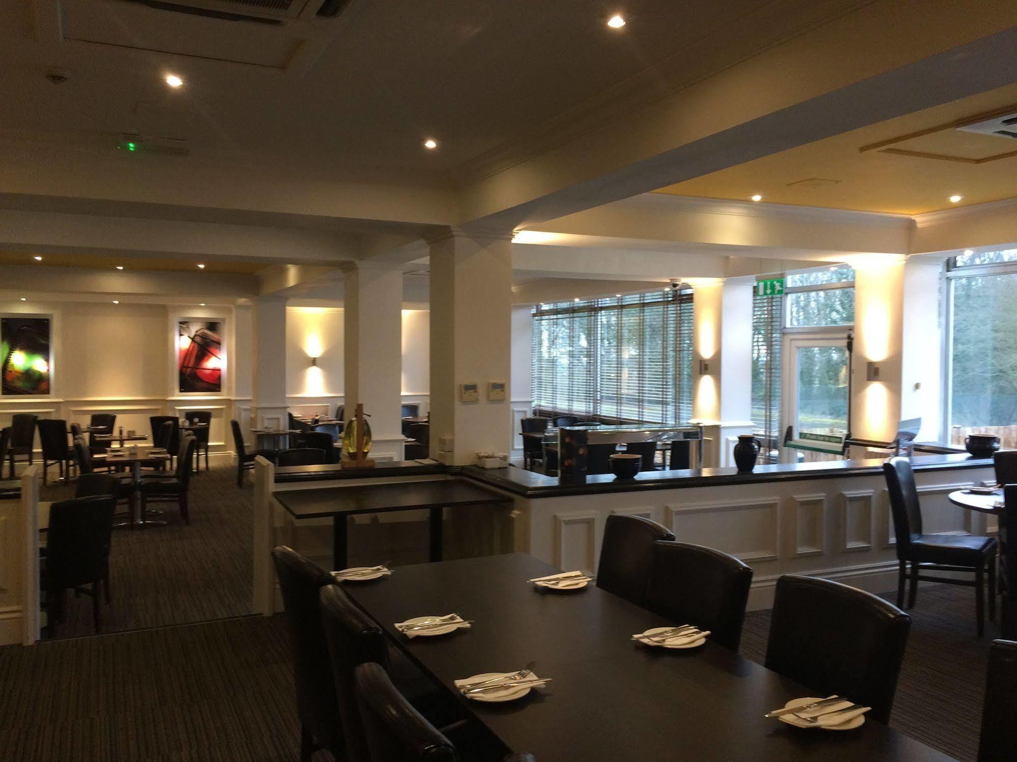 Yorkshire Gateway Hotel South Milford Buitenkant foto